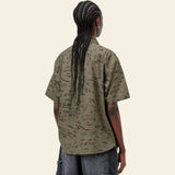 W S/S Travon Shirt Duck Feather Print, Cypress / Black