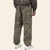 W Travon Pant Duck Feather Print, Cypress / Black
